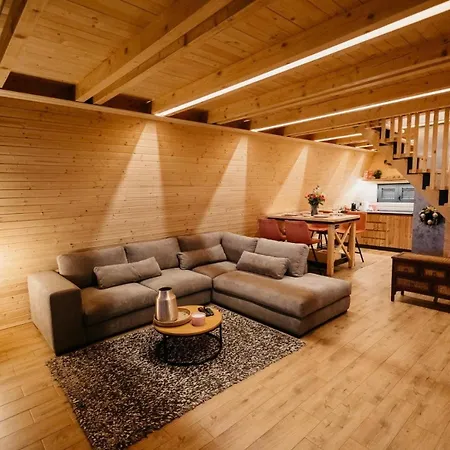 Azalea Alpstuga Divčibare